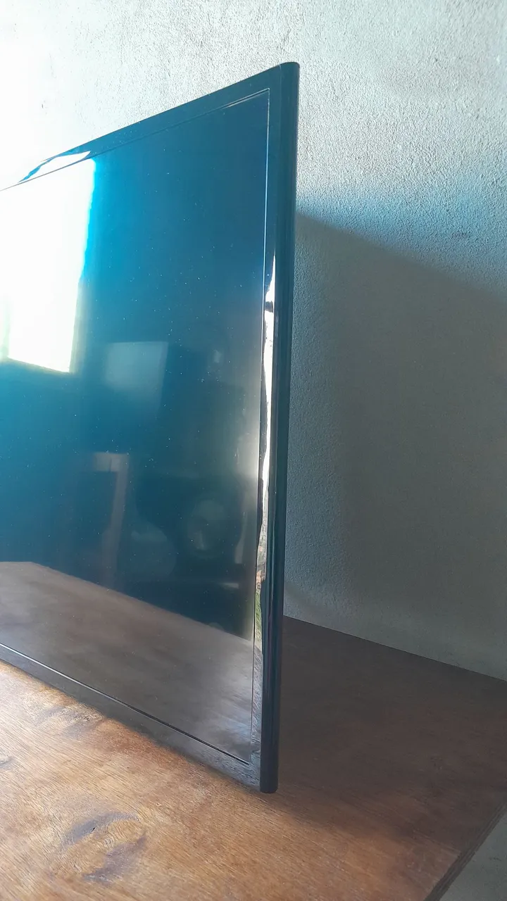 Smart TV Tela Plana com defeito
