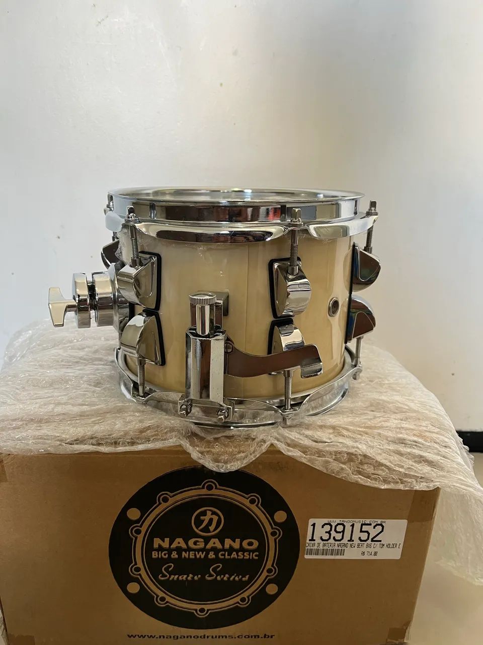 Caixa Bateria Madeira Nagano 8x6 New Beat + Clamp - Instrumentos