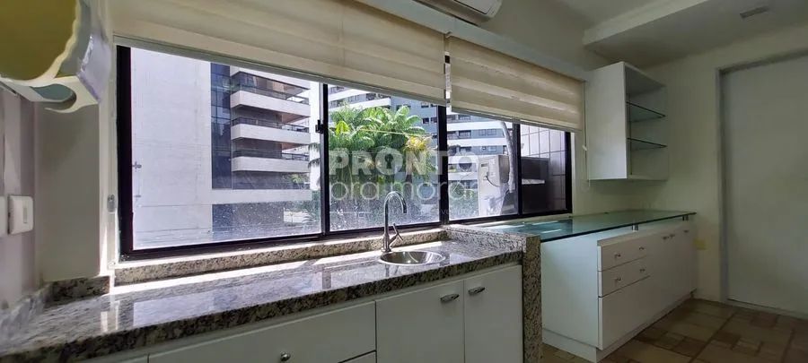 Sala comercial mobiliada com ótima localização, 32 m² nas Graças - Recife - PE