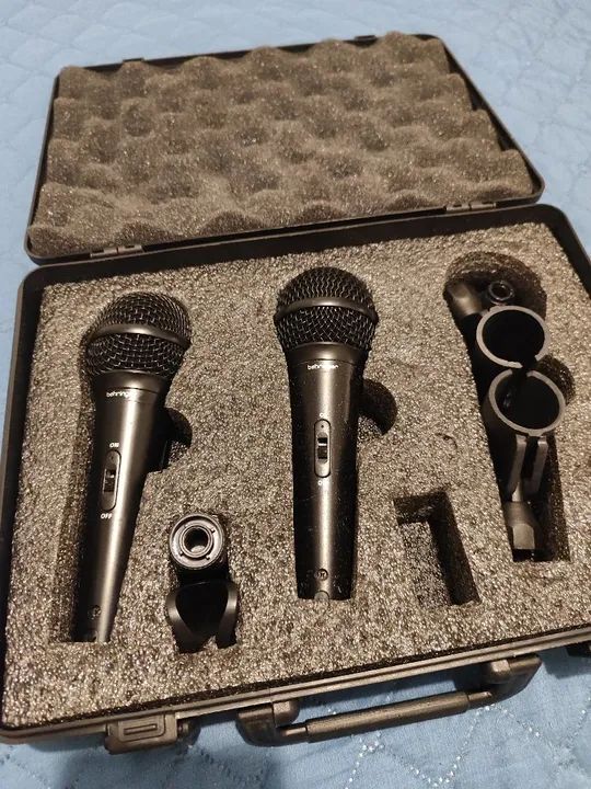 Microfones Behringer ? ultravoice XM1800s