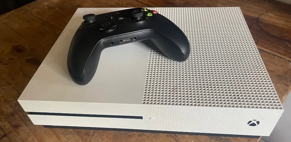 Xbox one S - 1 TR