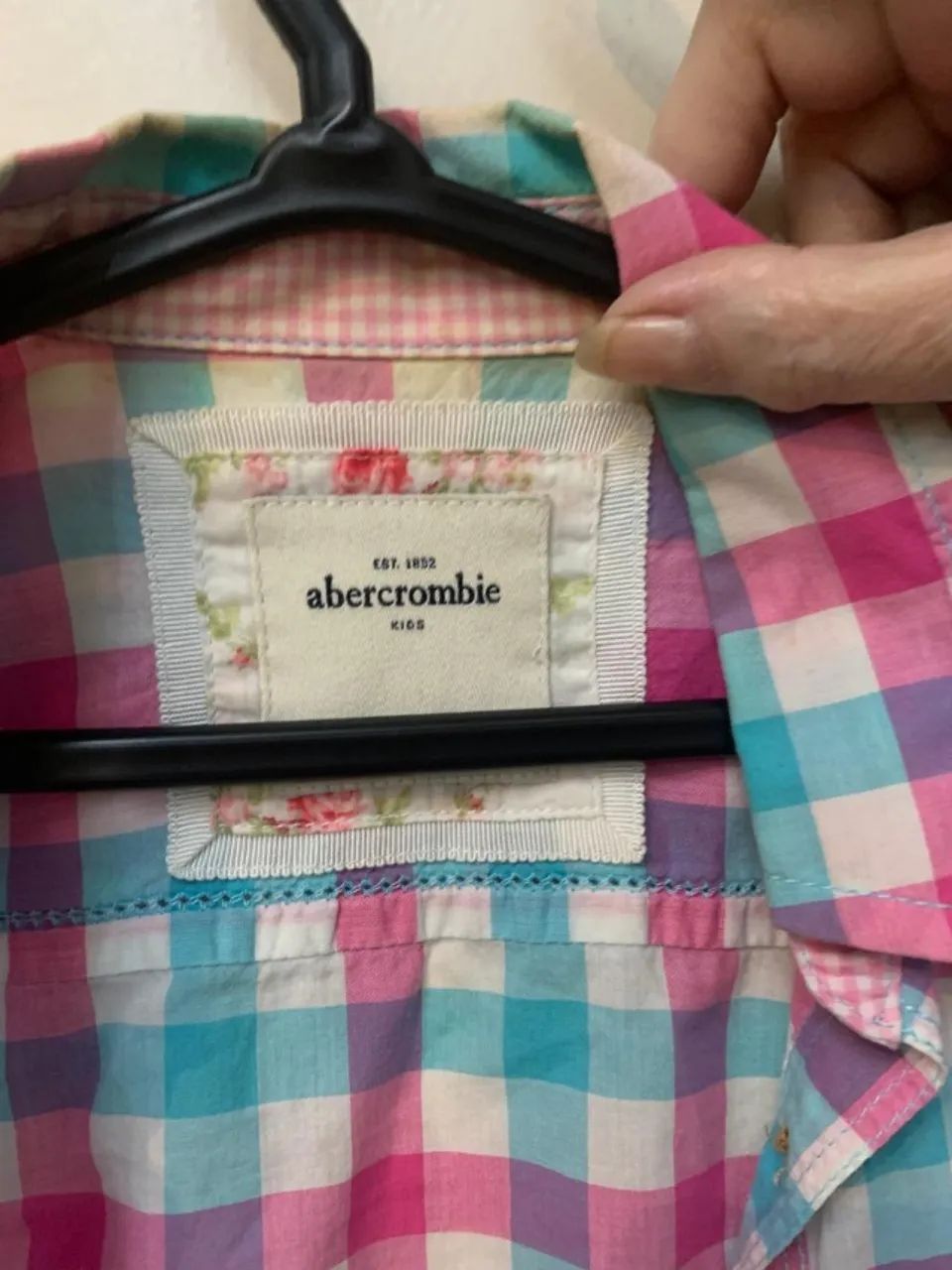 camisa infantil abercrombie kids tamanho p importada - Foto 2