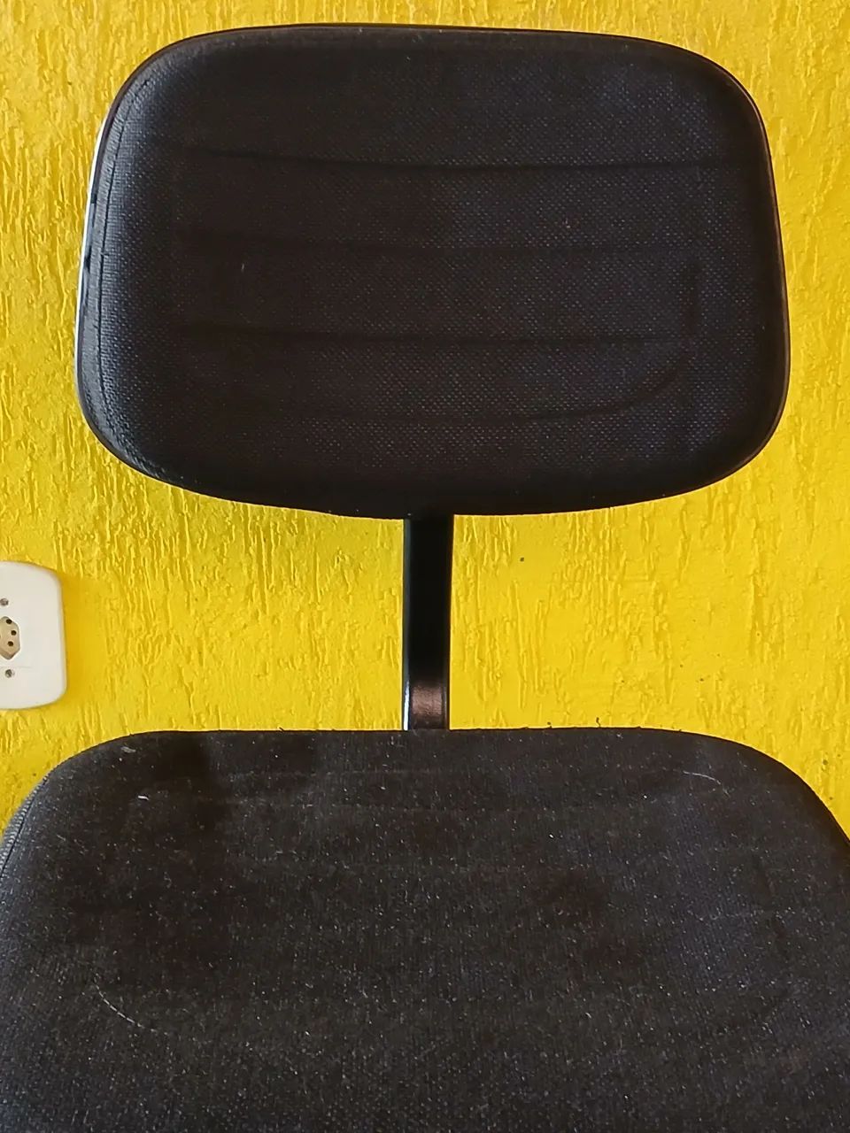 Cadeira de Escritório Preta - Foto 3