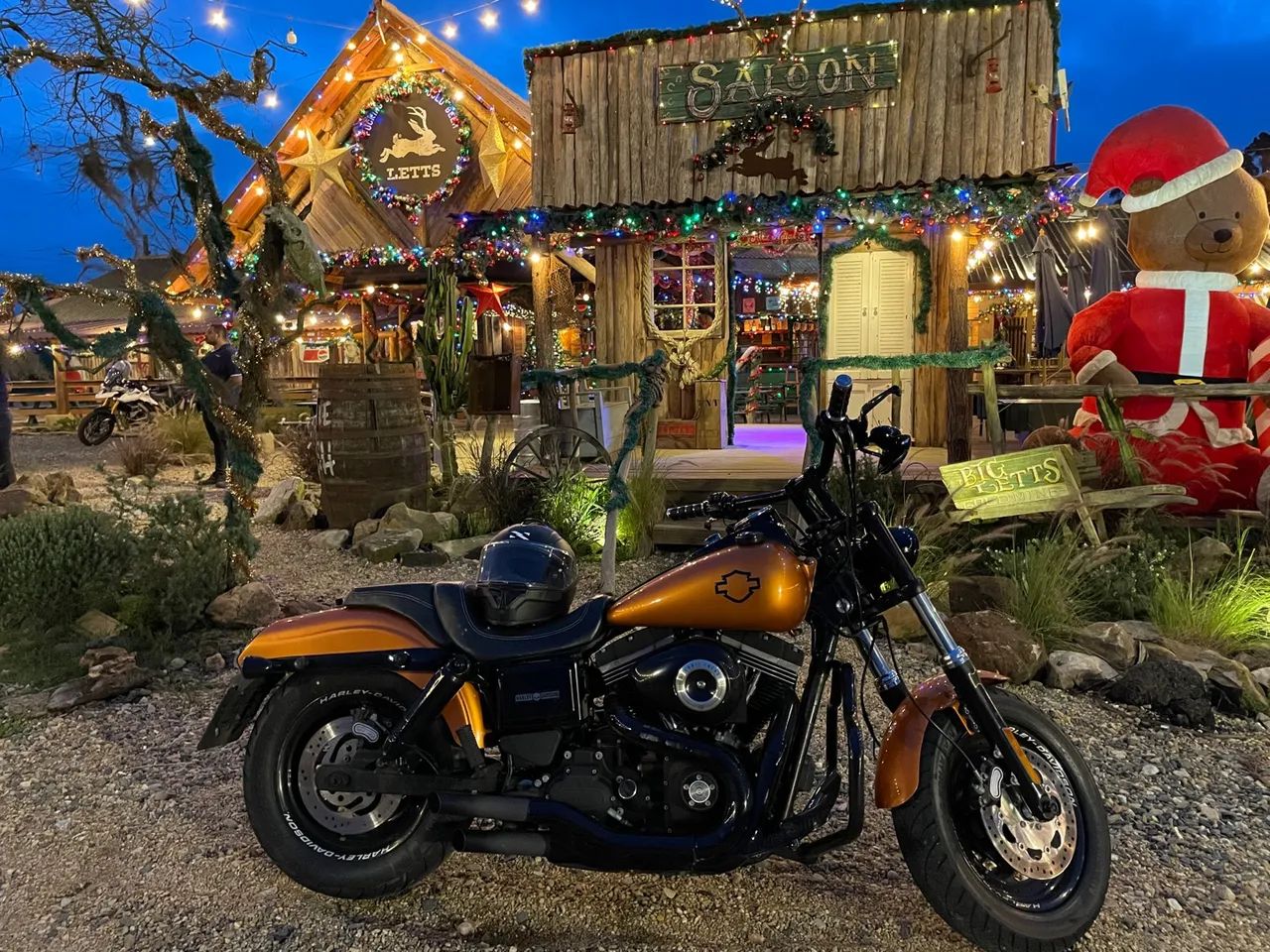 Dyna Fat Bob - Harley Davidson  - Foto 4