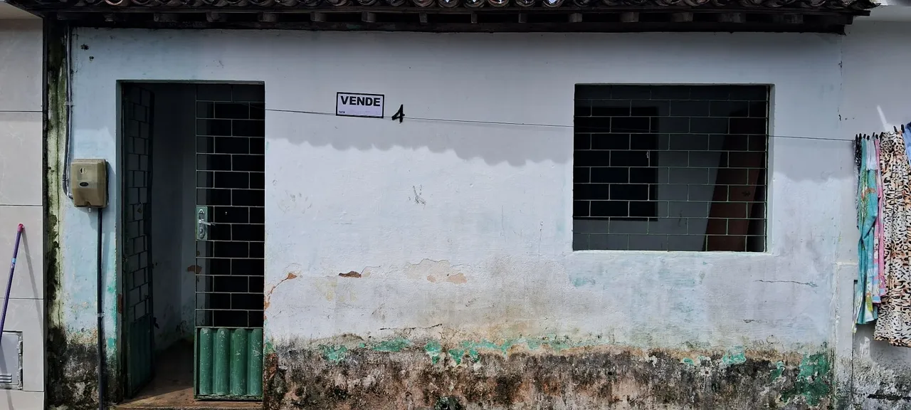 Vendo uma casa