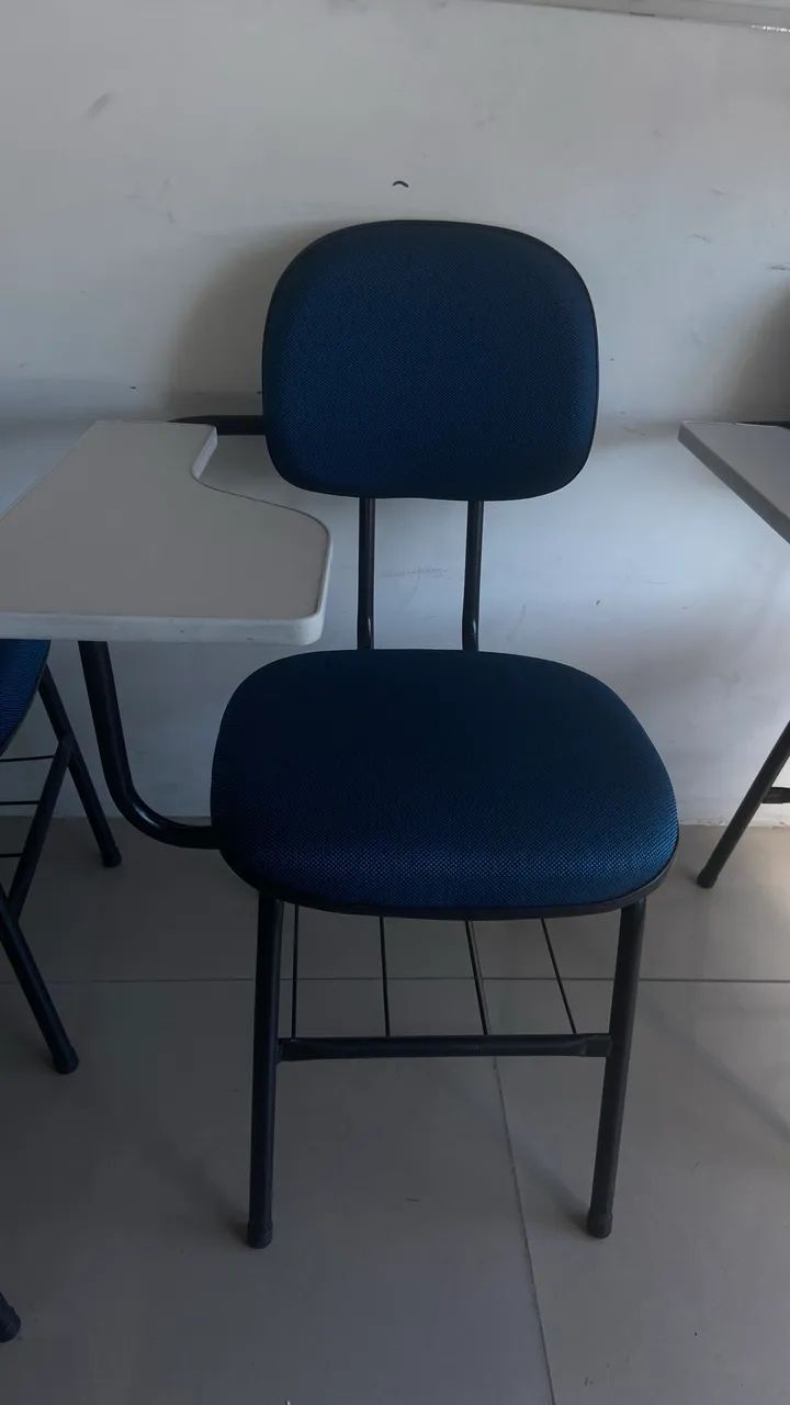 Cadeiras Universitárias NOVAS!  - Foto 2