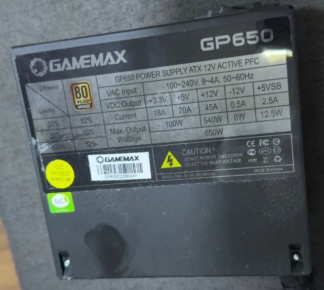 Fonte Gamemax GP650 650W 80 Plus Bronze - Usada, funcionando