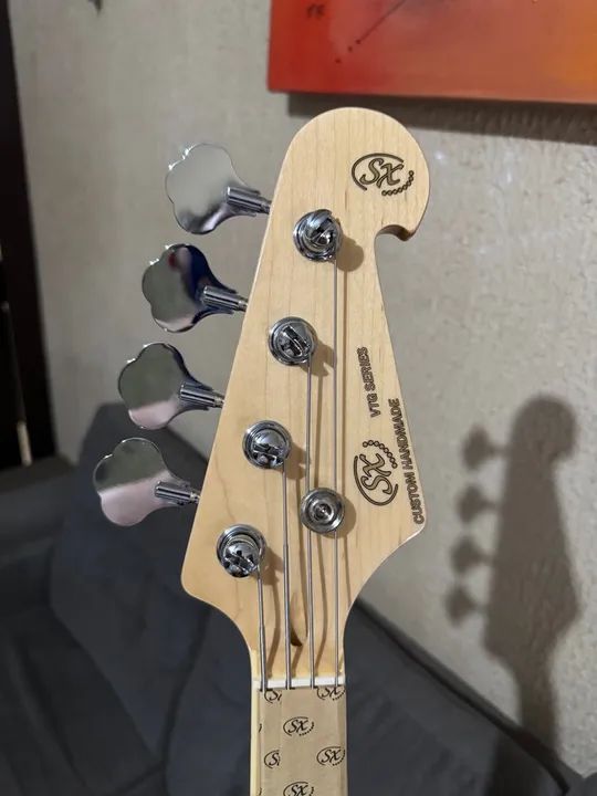 Baixo Sx ash zero na caixa 4 cordas  - Foto 3