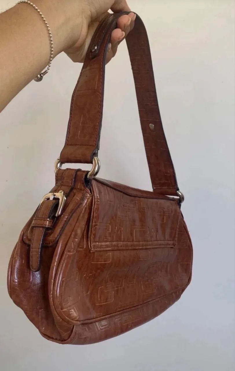 Bolsa guess Couro legítimo  - Foto 2