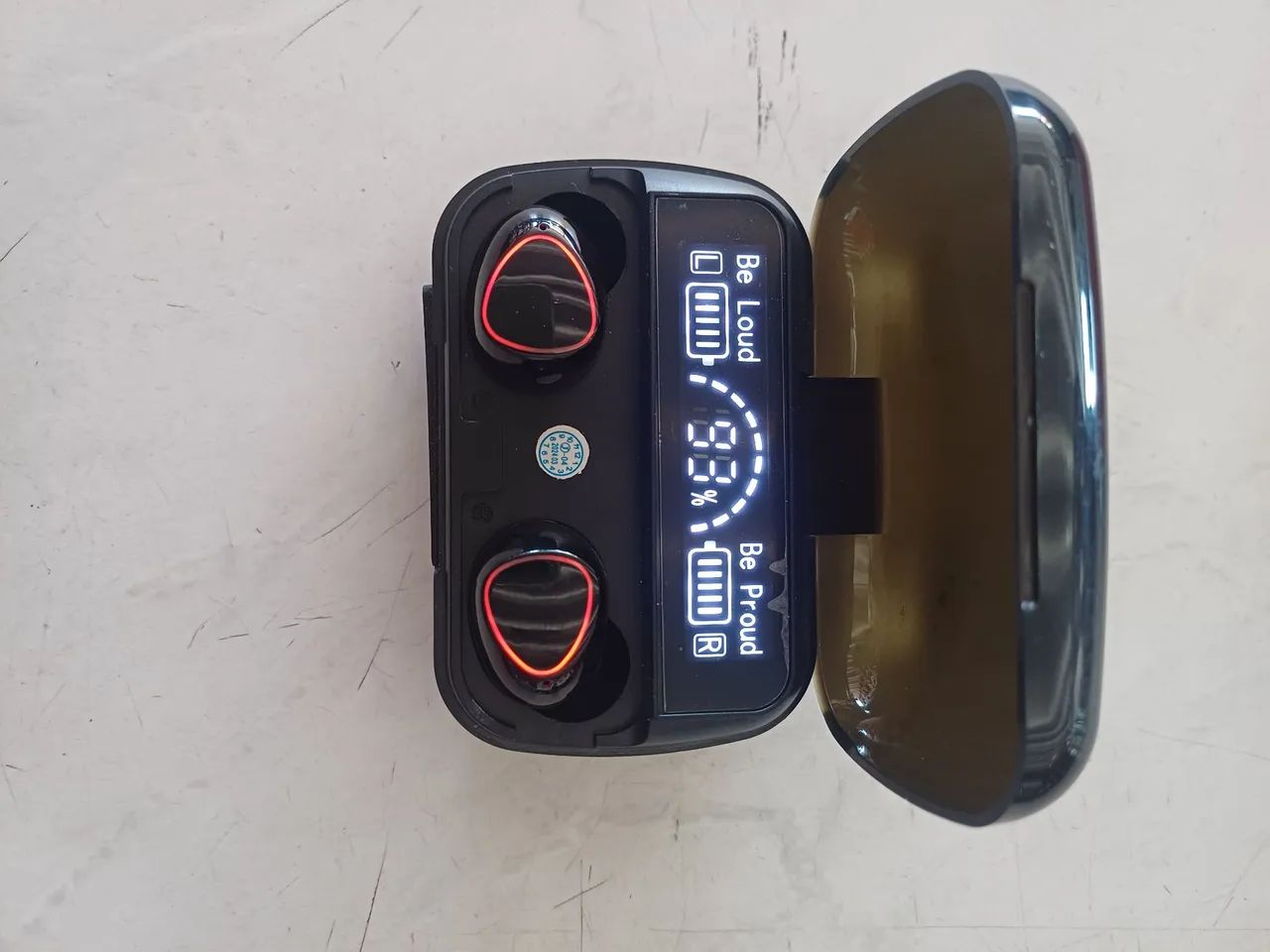 Fone de Ouvido Bluetooth TWS com Display Digital