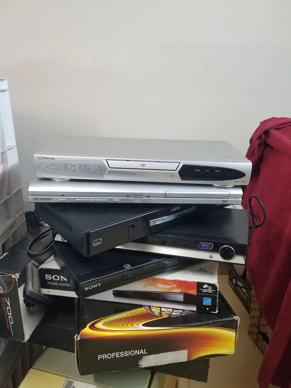 DVD Players e Monitor e Caixinhas