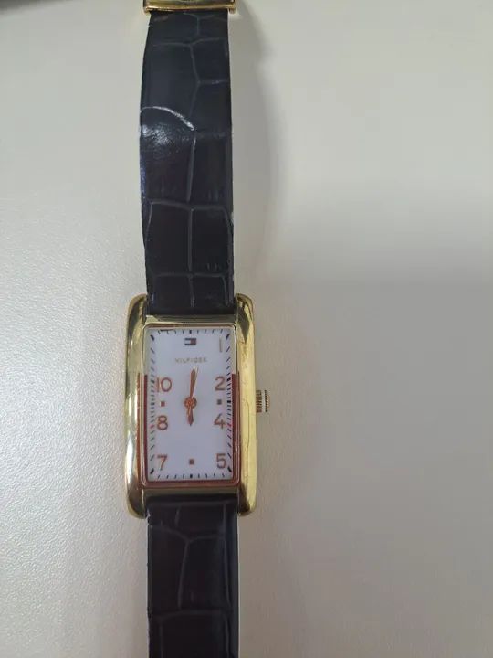 Vendo kit de 4 relógios originais femininos 