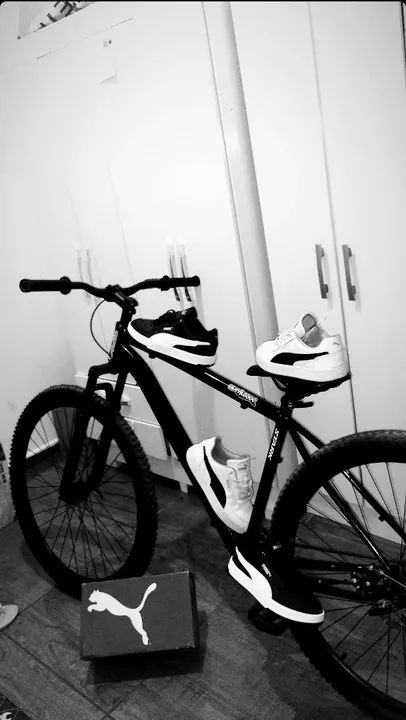 vendo bicicleta aro 29 por 1100 reais e OLHE A DESCRIÇÃO  - Foto 2