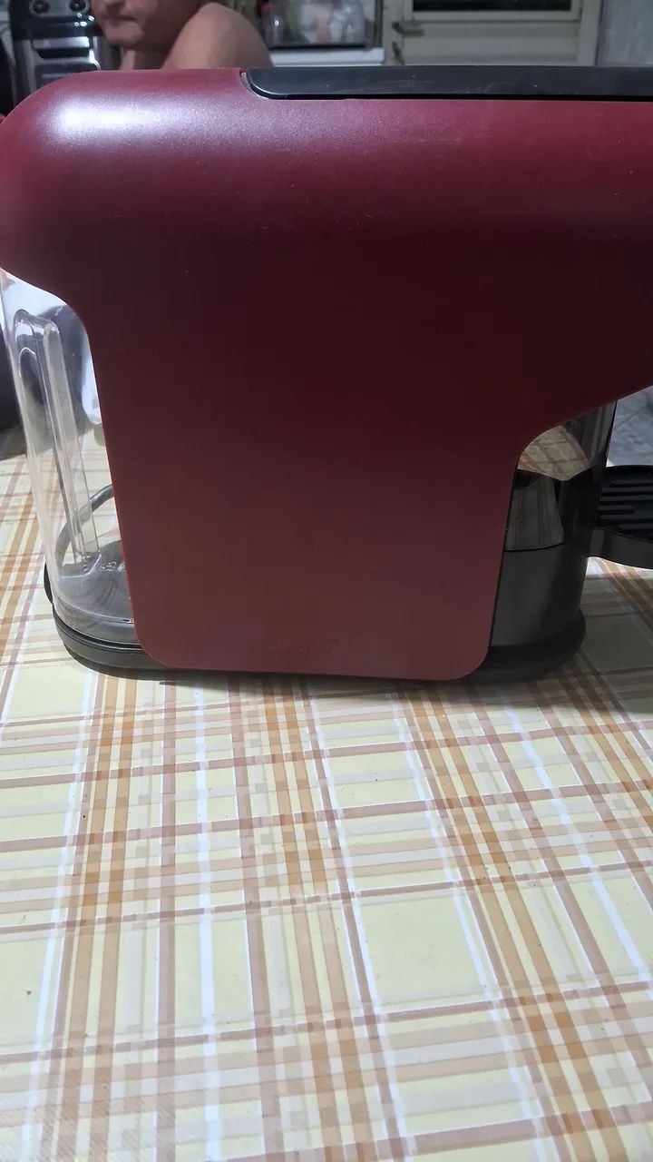 Cafeteira Delta Q
