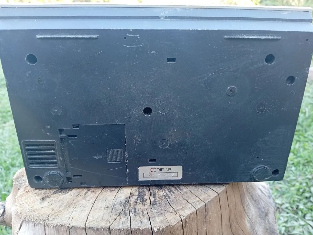 Rádio relógio antigo64295456653313122