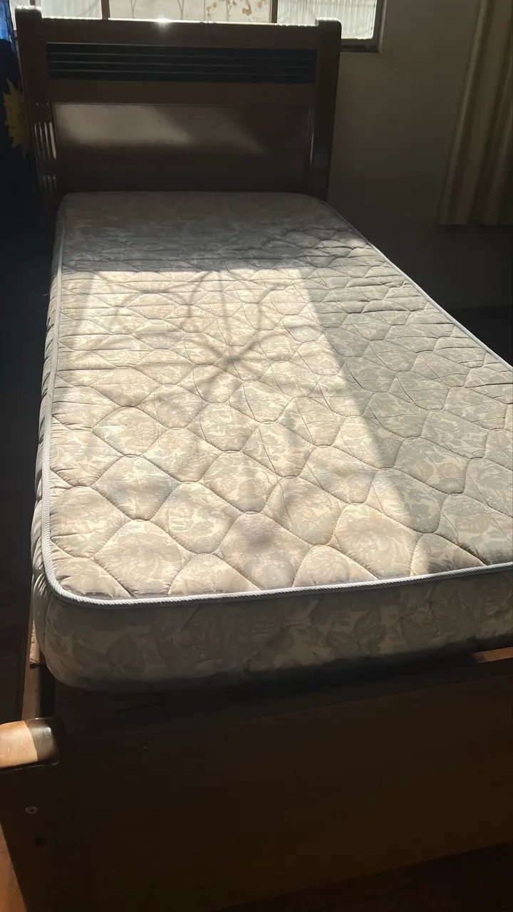 Cama com colchao - Foto 2
