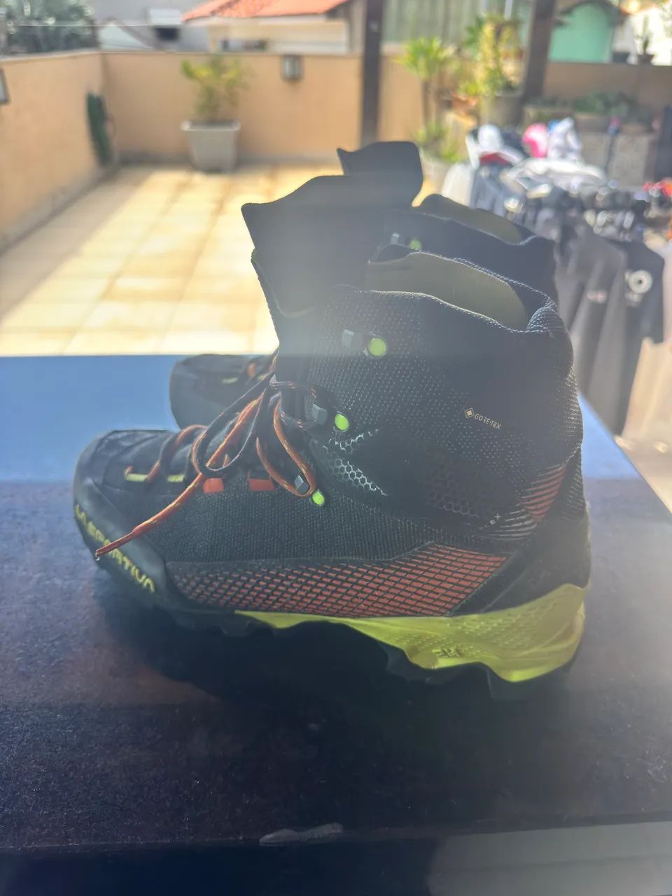 Bota La Sportiva número 42 - Foto 3