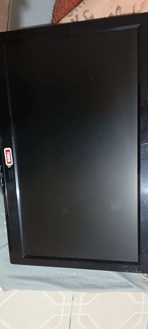 Used TV, I need money!!64308565687554120