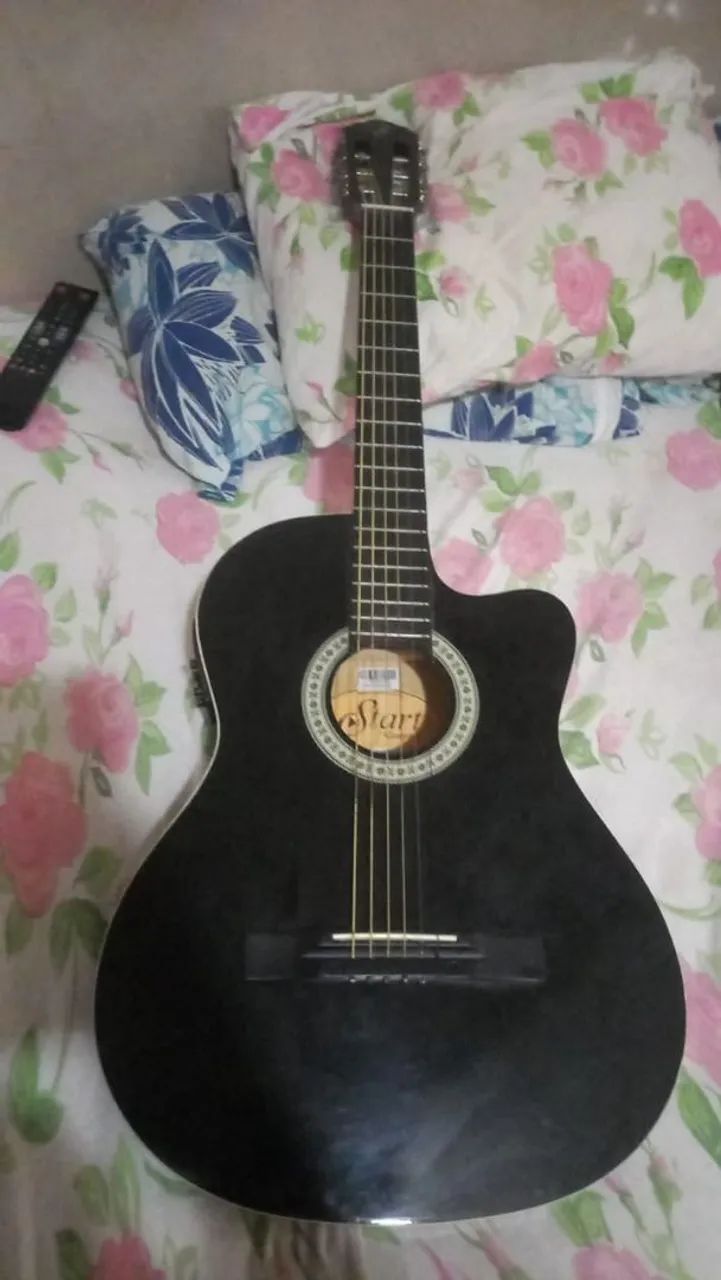 Violão Gianini elétrico com afinador embutido 