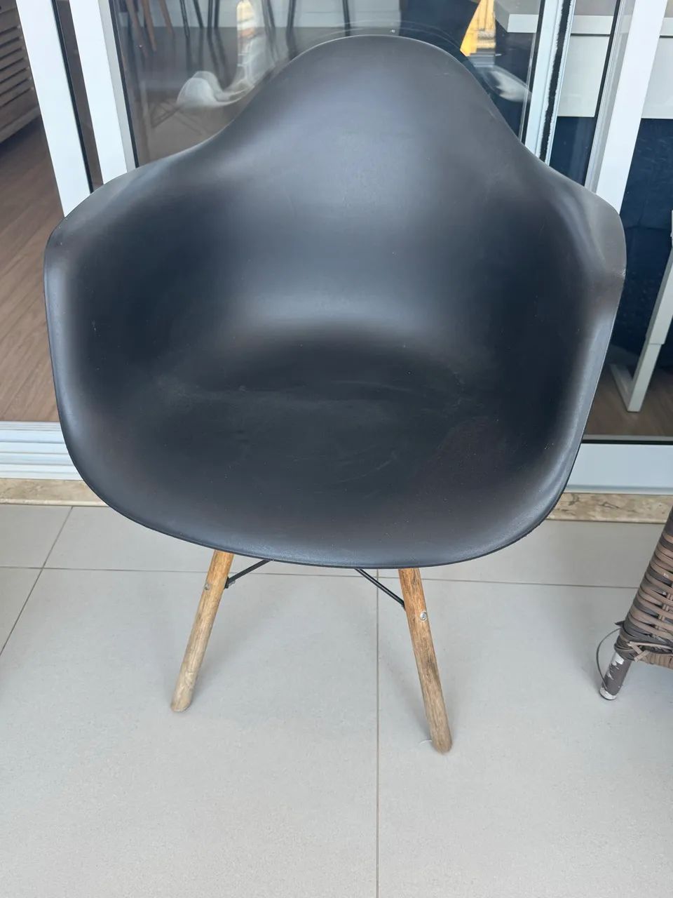 Kit 3 Cadeiras eames com Braço 63824092308609120