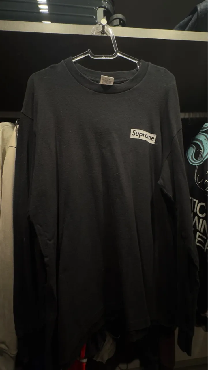 Camiseta Supreme Manga Longa - Preta