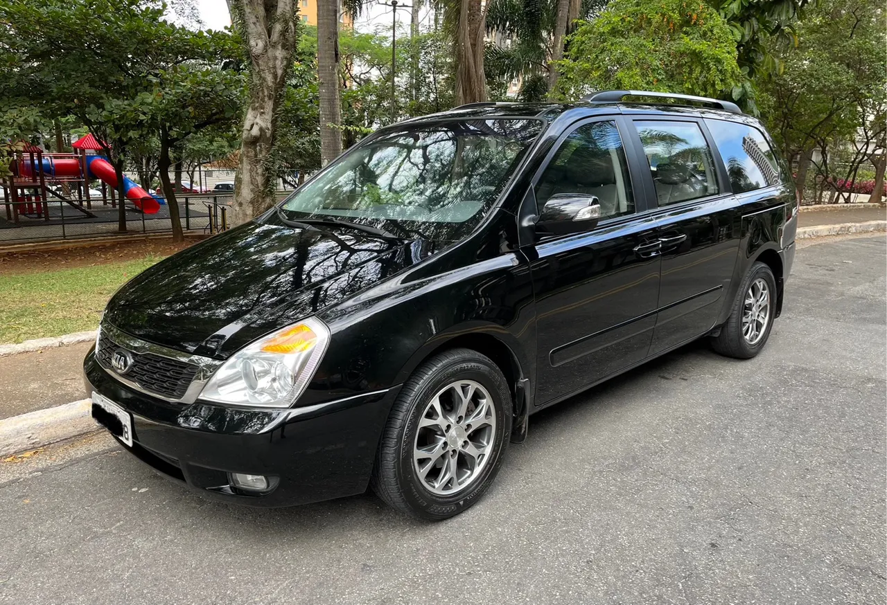 Kia Carnival 2014