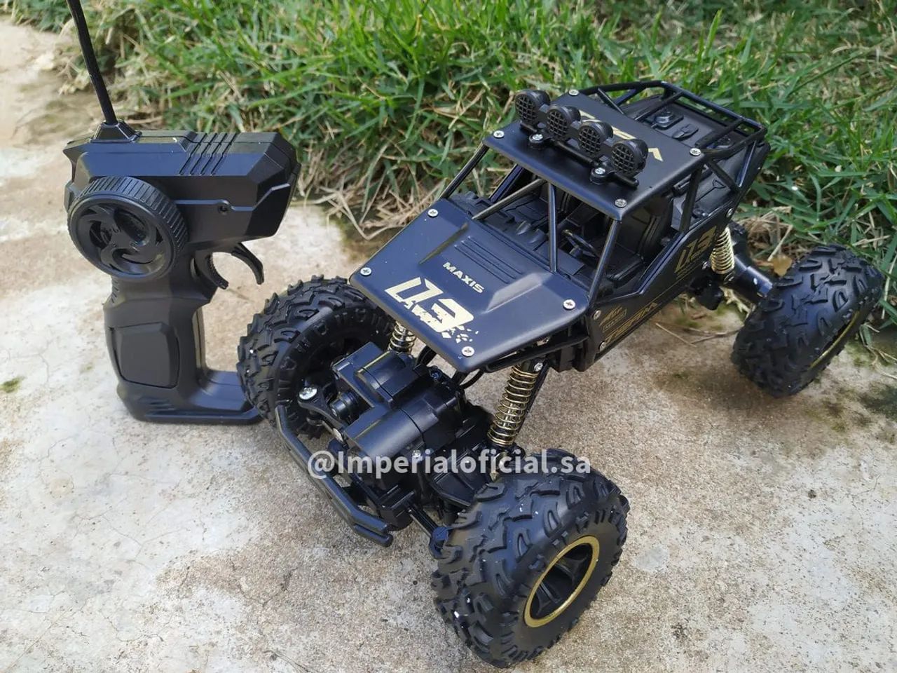 Carro de Controle Remoto 4x4 Monster Truck