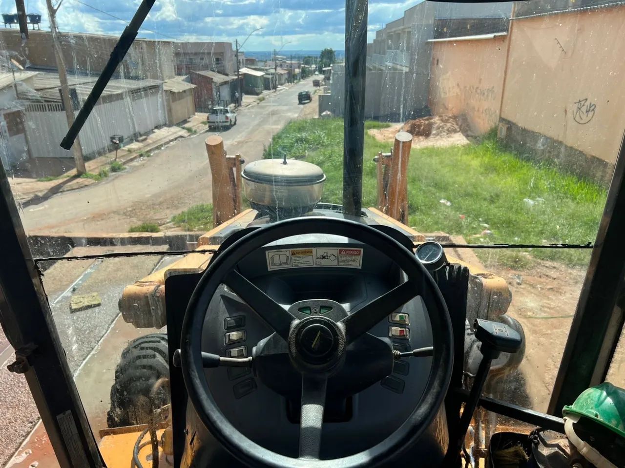 Retroescavadeira CASE 4x4 TURBO 2 alavancas  - Foto 5