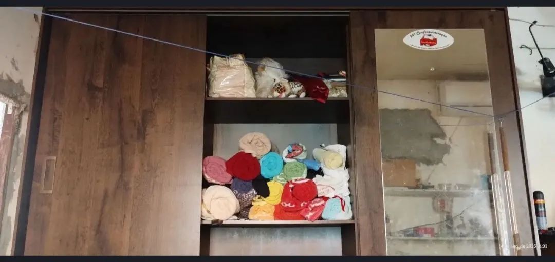 Wardrobe 64296404335234120