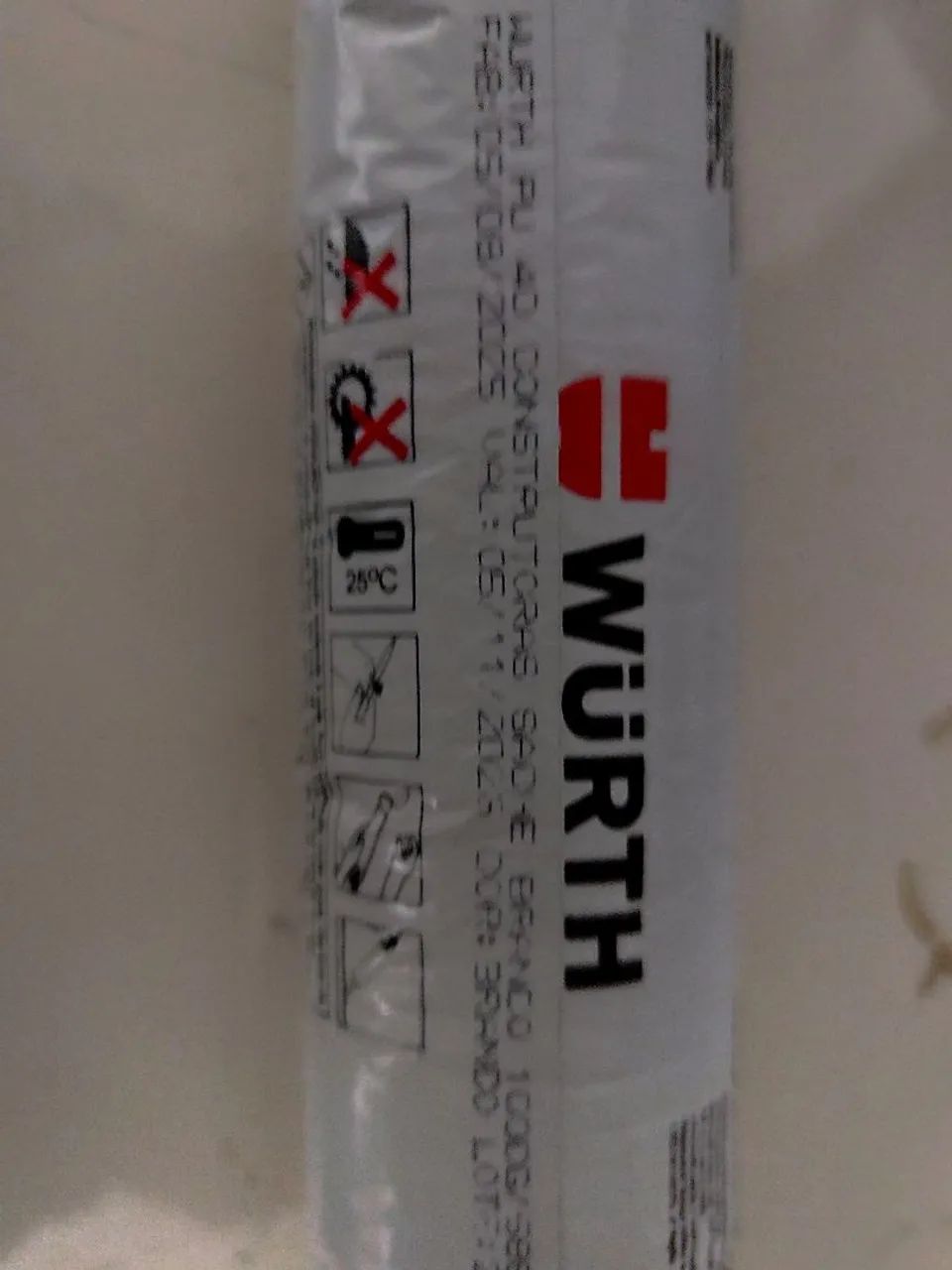 12 units of Wurth PU 40 Construction Sealant, White Sachet, 1000 g / 588 mL
