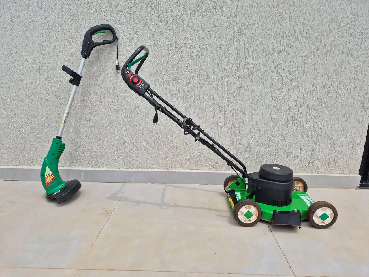 Aparador de grama Master 1000 Plus 1000 W 220 V - Foto 4