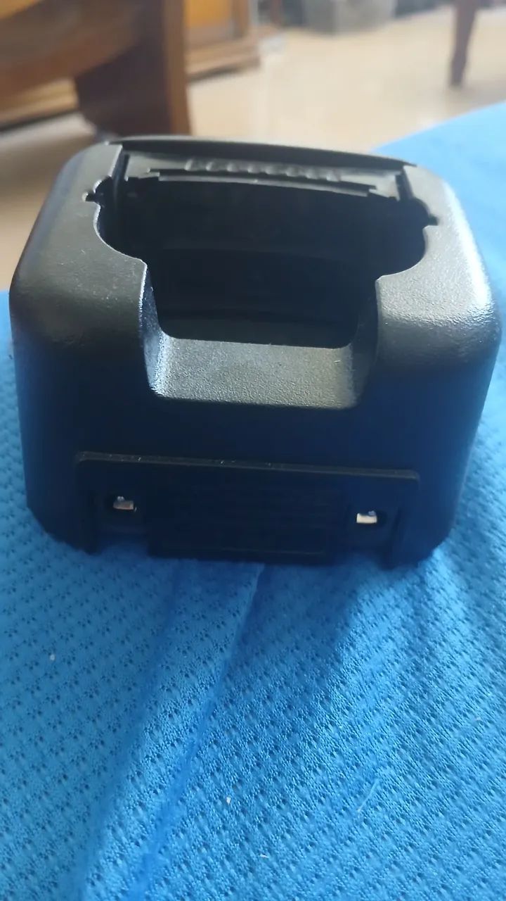 Carregador ICOM BC137 - Foto 2