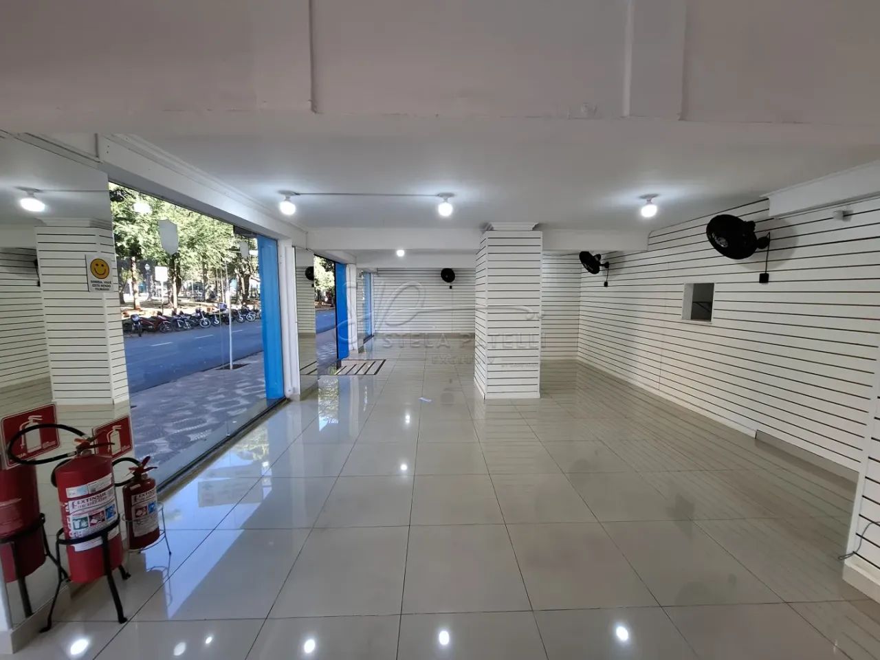 Loja comercial de 115m² para locação em esquina privilegiada - Centro - Foto 4