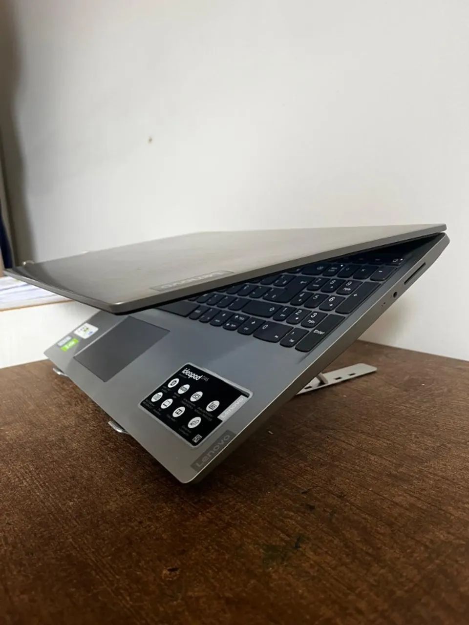 Notebook Lenovo IdeaPad Slim  - Foto 4