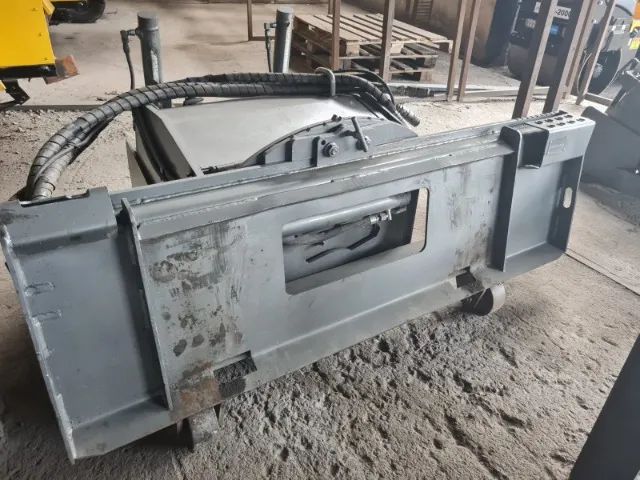 Implemento Fresadora De Asfalto Bobcat 60cm Usada 2018