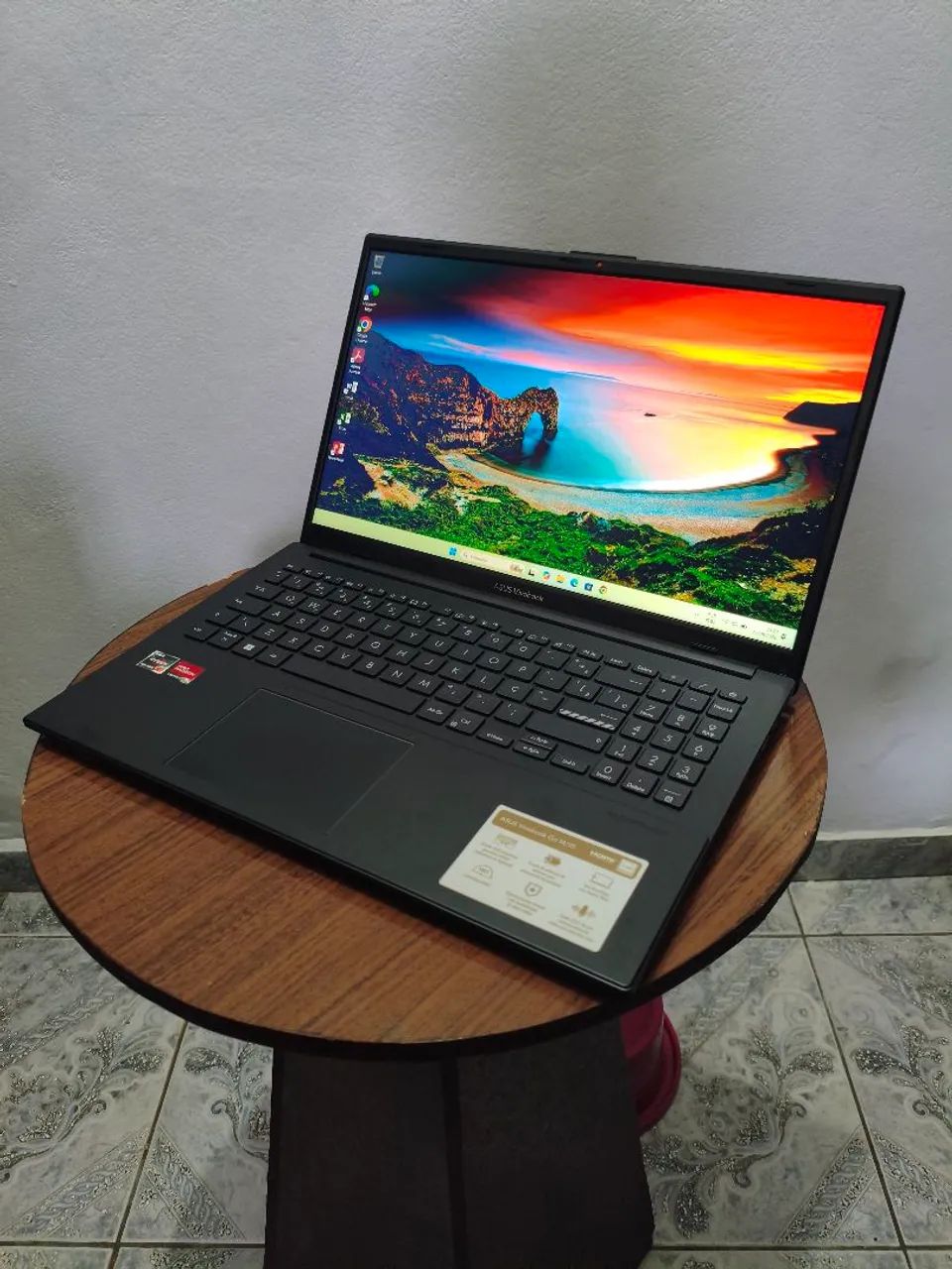 Notebook Asus gamer processador Ryzen, placa de vídeo e ssd