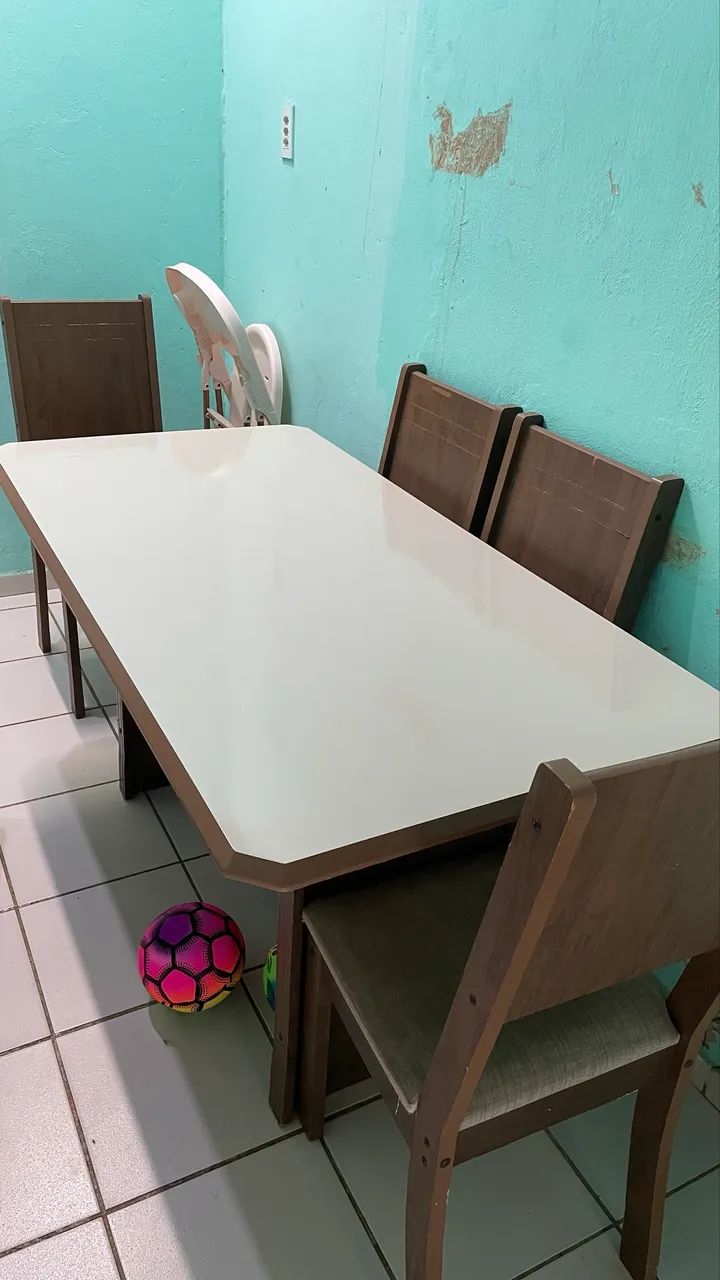 Mesa c/3 cadeiras 