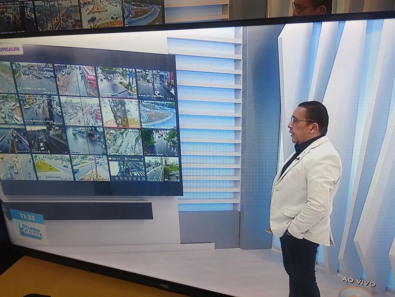 Pra vender rápido smart TV 32 polegadas  - Foto 4