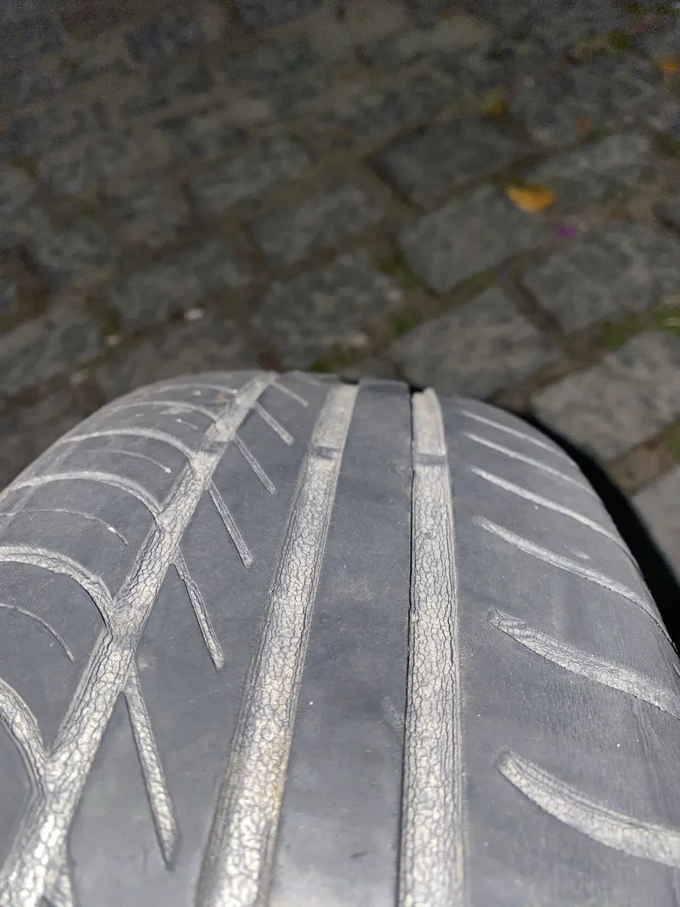 PNEU ARO 14 - Foto 6