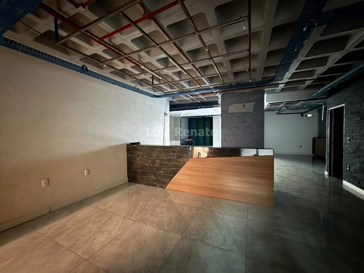 Conjunto Comercial de 224m² no Centro - Foto 2