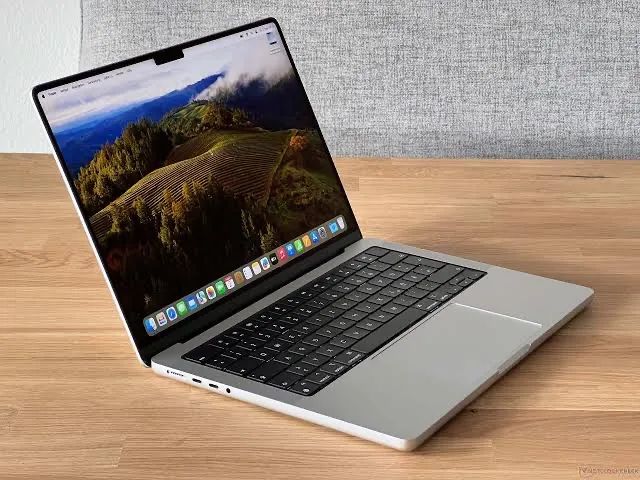 Macbook Pro M3 16GB 