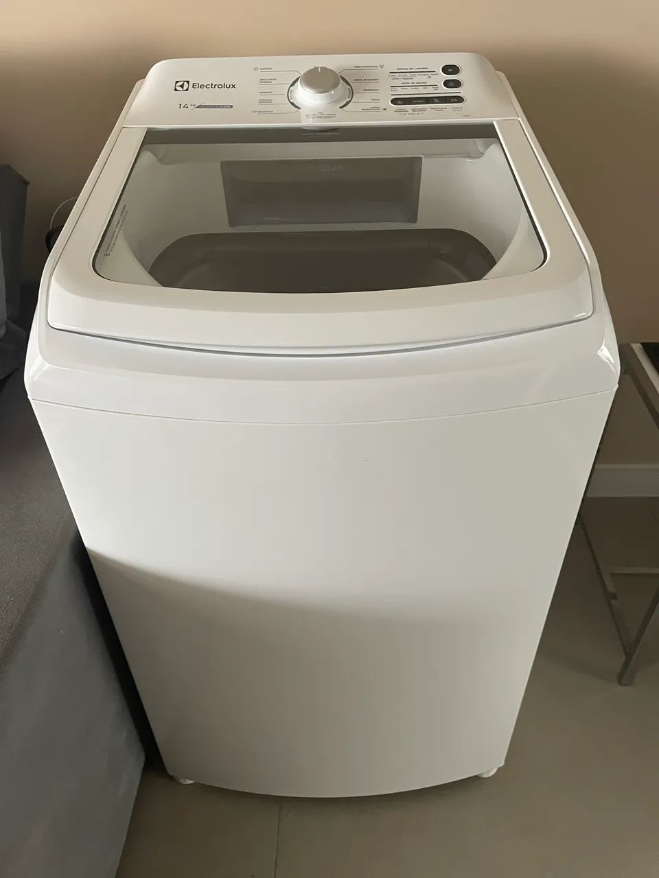 Máquina lava roupa semi nova Eletrolux 14kg - Foto 2