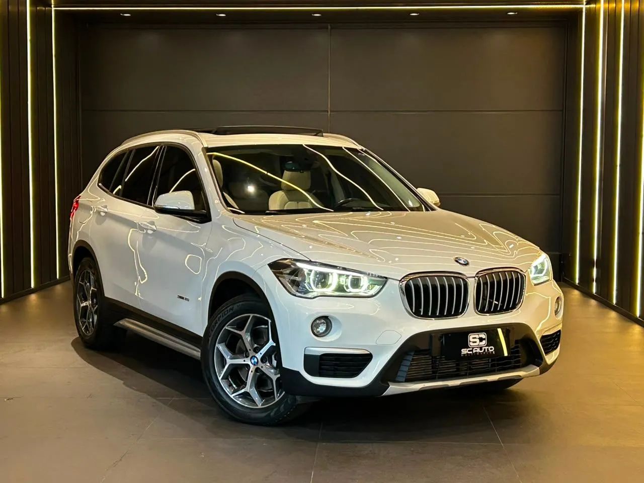 BMW X1 Sdrive 20I X-line 2.0 TB Active Flex 2016