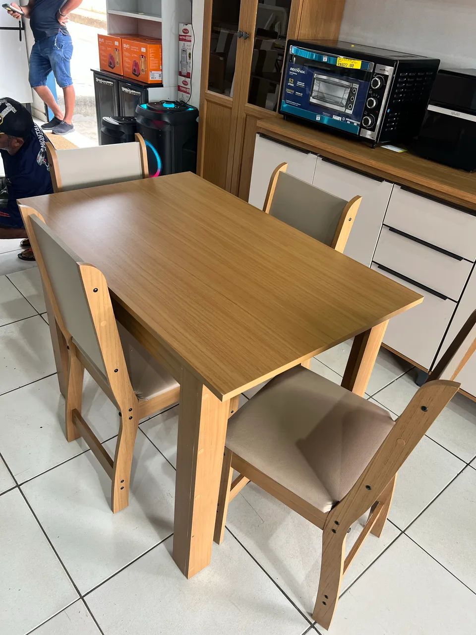 Mesa de Jantar 4 Cadeiras  - Foto 2