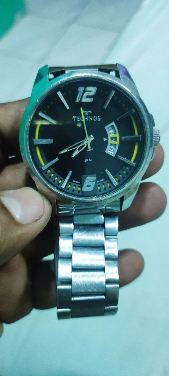 Relógio tecnos pulseira de aço 