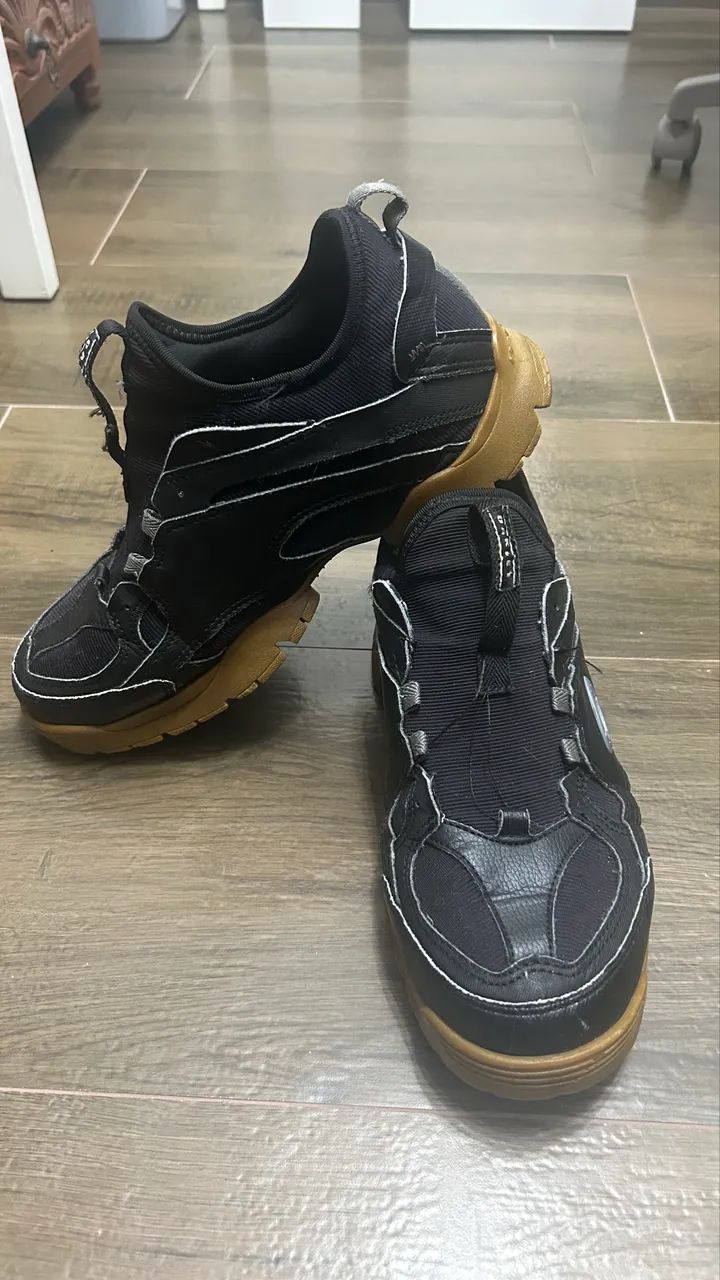 Tênis Oakley Original 43 couro e tecido usado - Foto 2