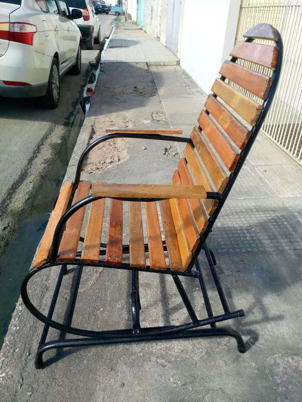 Cadeira de balanço amadeirada - Foto 2
