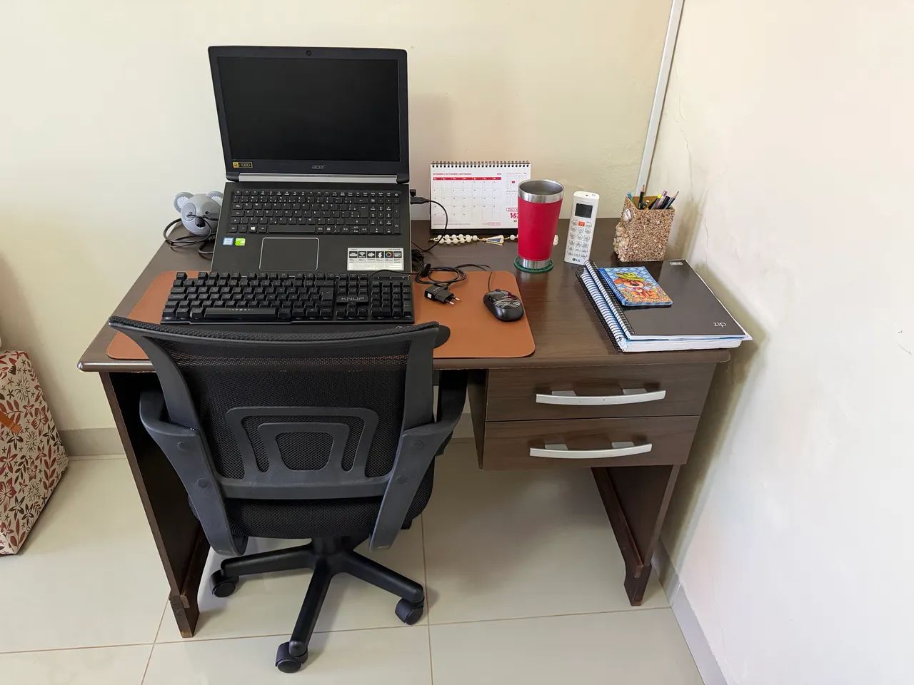 Mesa de Escritório R$150,00 - Foto 3