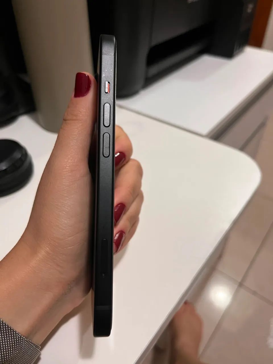 iPhone 15 - 128GB (preto) - Foto 3