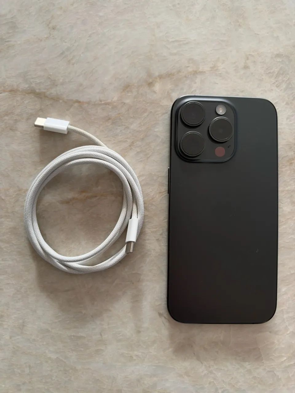 iPhone 15 Pro  - Foto 3